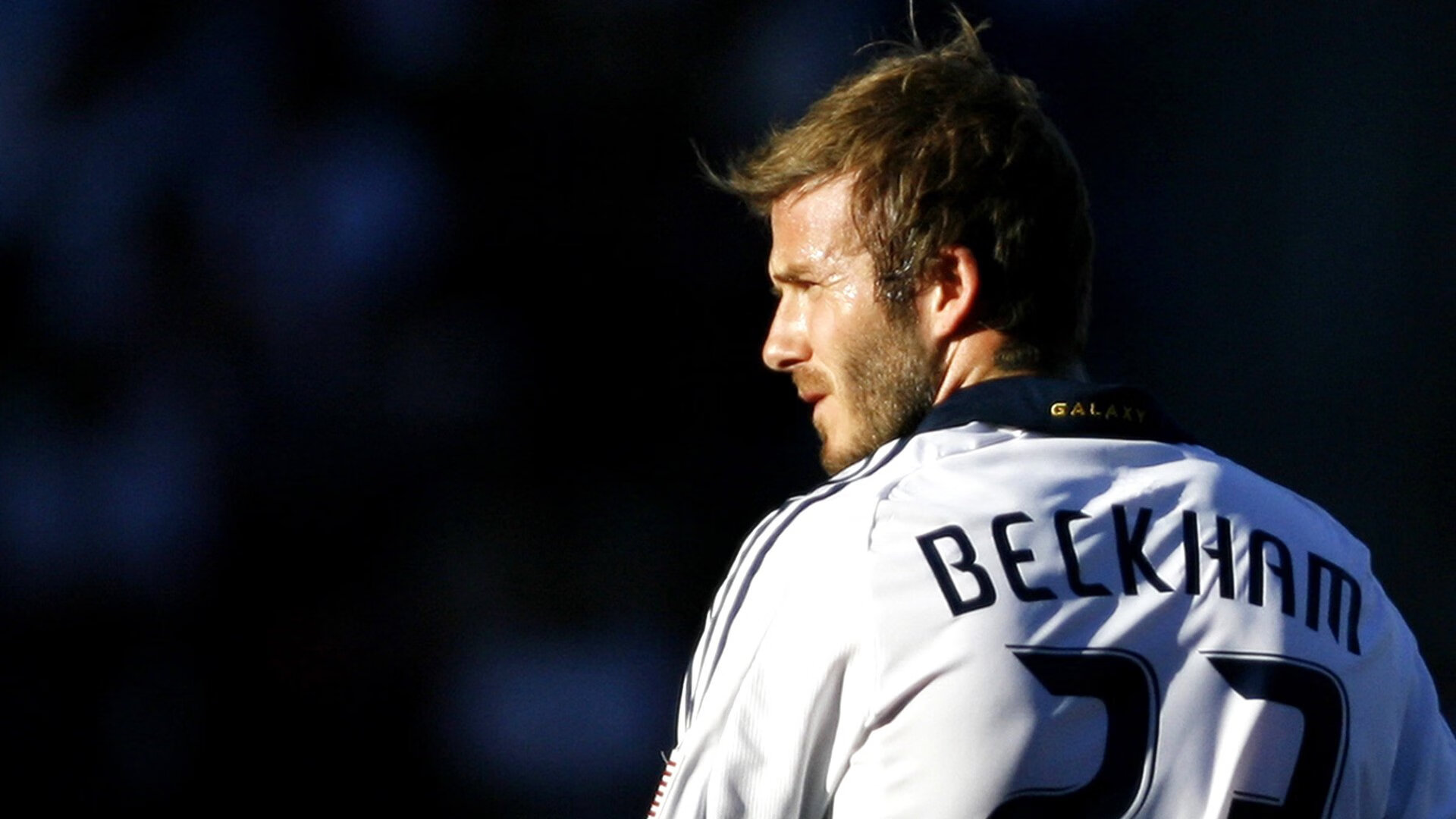 中国田径队闪耀钻石联赛上海站 苏炳添复出首秀惊艳 新星王嘉男刷新赛季最佳