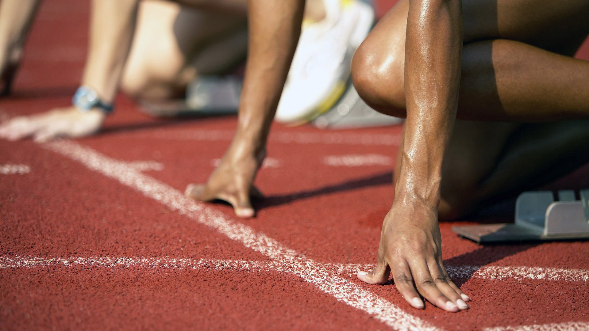 中国田径队闪耀钻石联赛上海站 苏炳添复出首秀惊艳 新星王嘉男刷新赛季最佳